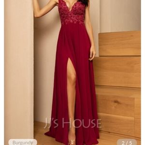 A-Line V-neck Floor-Length Chiffon Evening Dress